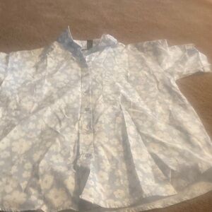 Forever 21 White Floral Button Down Shirt